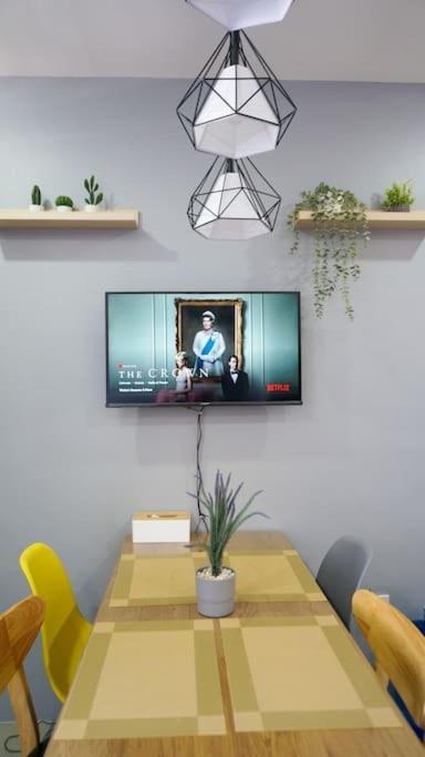 The Fika Room Near Mnl Airport - Scandi Studio Unit With Fast Wi-Fi & Netflix - Read Full Property Desc Before Booking Manila Eksteriør bilde