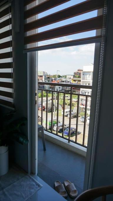 The Fika Room Near Mnl Airport - Scandi Studio Unit With Fast Wi-Fi & Netflix - Read Full Property Desc Before Booking Manila Eksteriør bilde